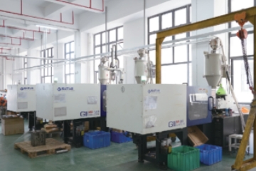 Equipment display in four major fields Equipment display in four major fields